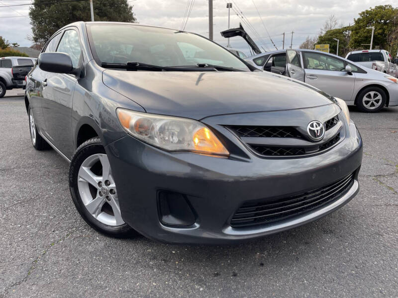2011 Toyota Corolla LE