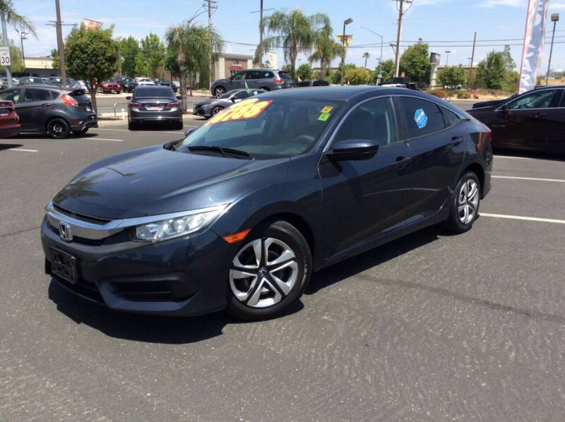 2016 Honda Civic for sale at River Park Automotive Center 2 in Fresno CA