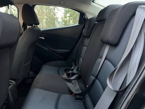 2017 Toyota Yaris iA