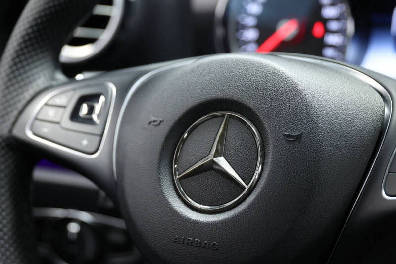 2017 Mercedes-Benz E-Class E 300 4MATIC