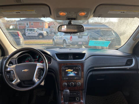 2014 Chevrolet Traverse LT