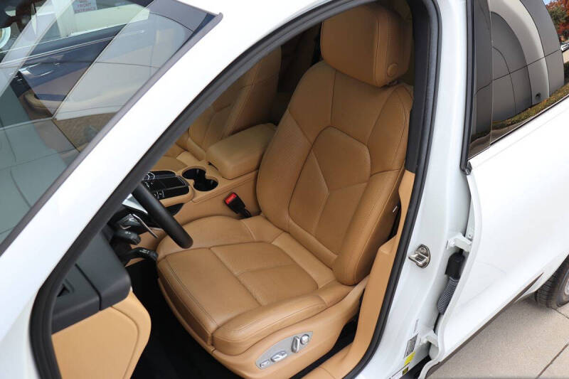 2017 Porsche Macan S