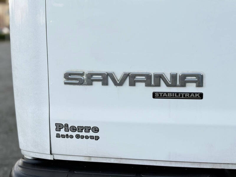 2016 GMC Savana 2500