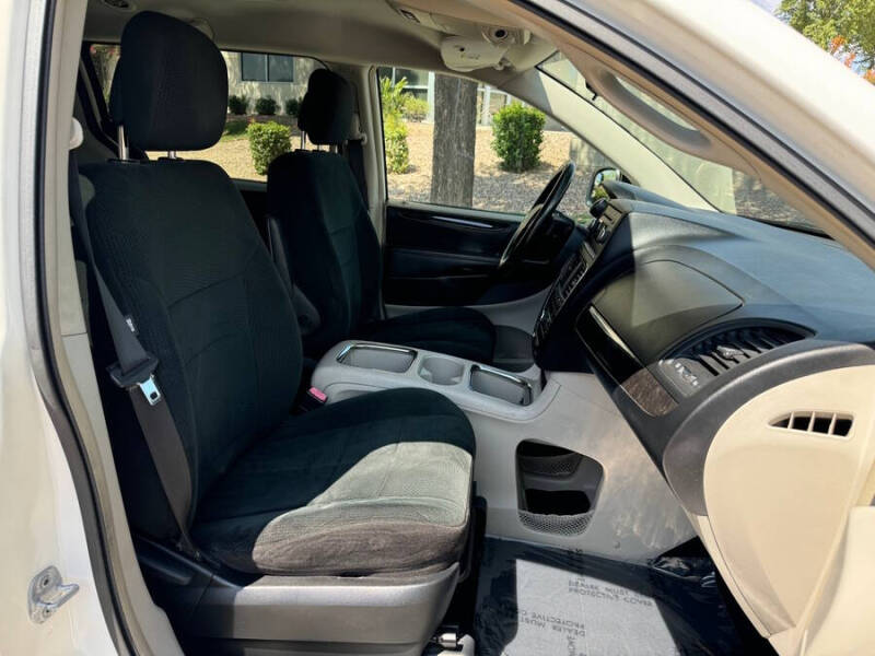 2012 Dodge Grand Caravan Crew