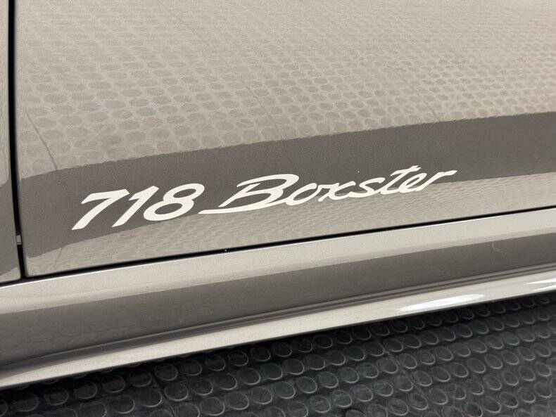 2017 Porsche 718 Boxster