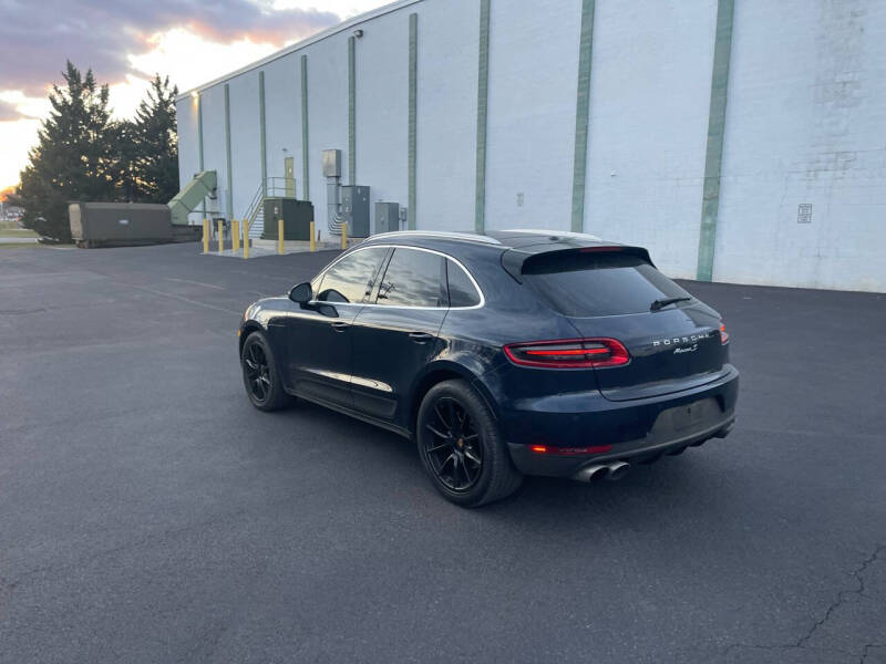 2017 Porsche Macan S photo 24