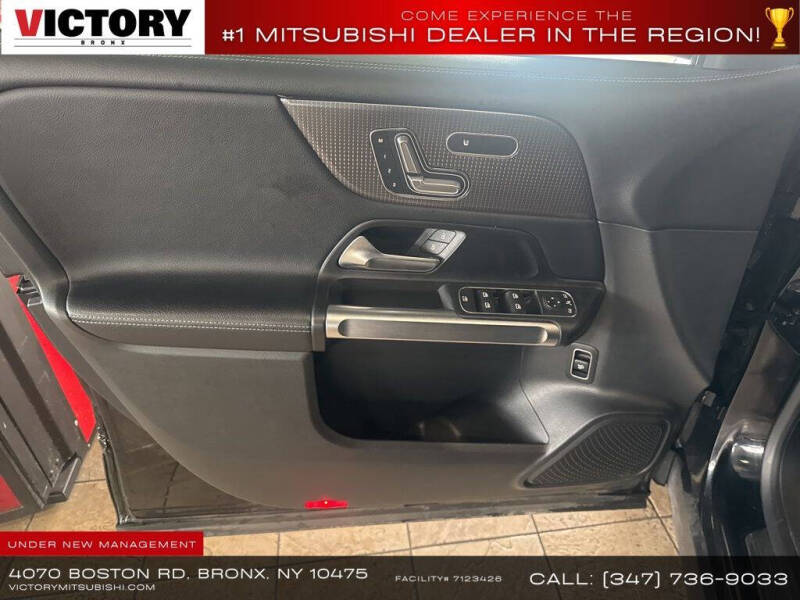 2023 Mercedes-Benz GLB GLB 250