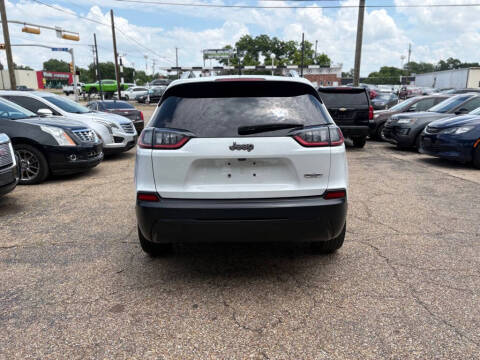 2020 Jeep Cherokee Latitude