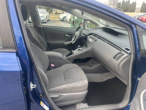 2011 Toyota Prius Two