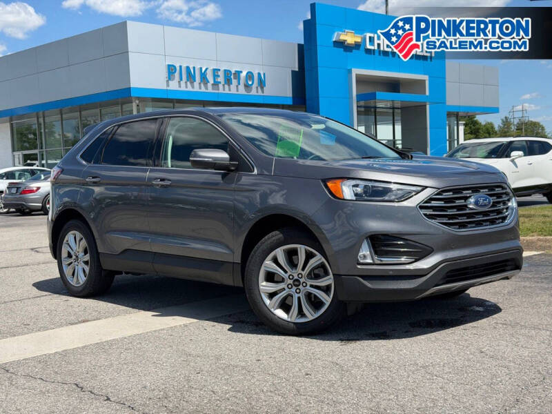 2024 Ford Edge Titanium