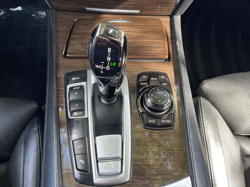 2010 BMW 7 Series 750Li