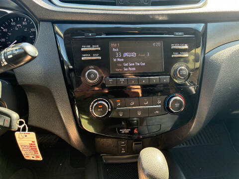 2016 Nissan Rogue S