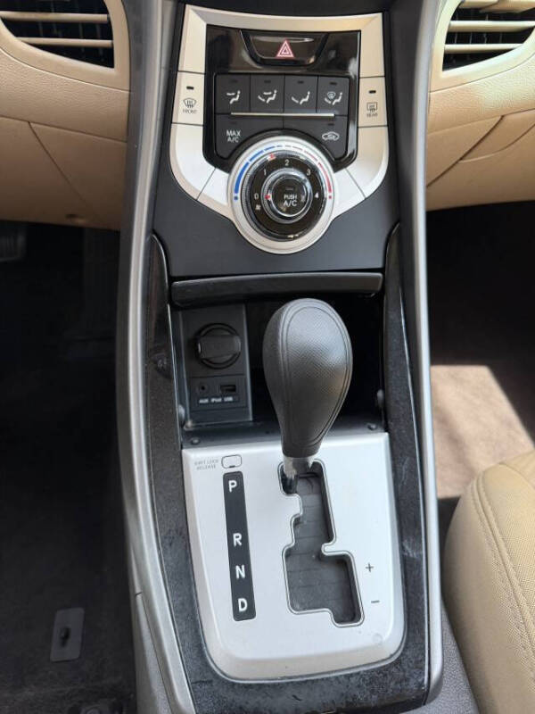 2011 Hyundai Elantra