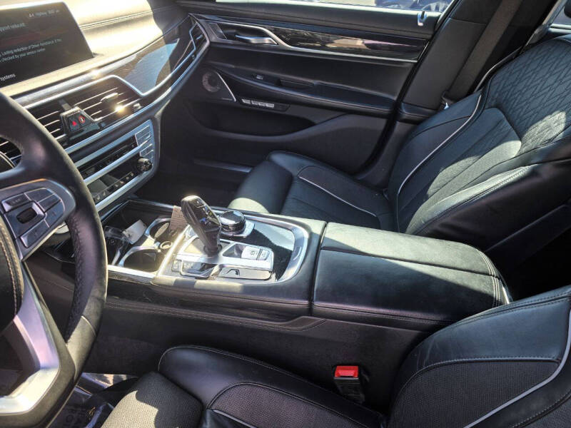 2016 BMW 7 Series 750i xDrive