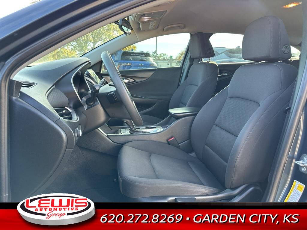 2019 Chevrolet Malibu for sale at Lewis Chevrolet of Garden City in Garden City, KS