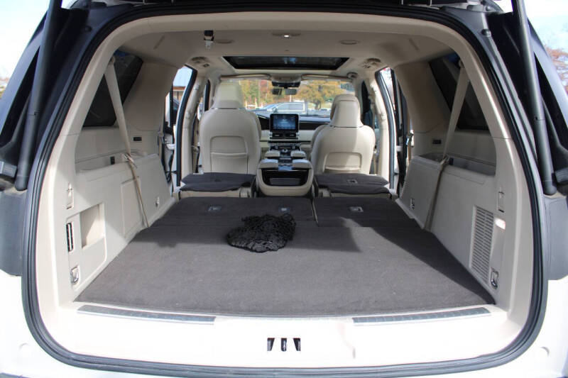 2020 Lincoln Navigator L Reserve