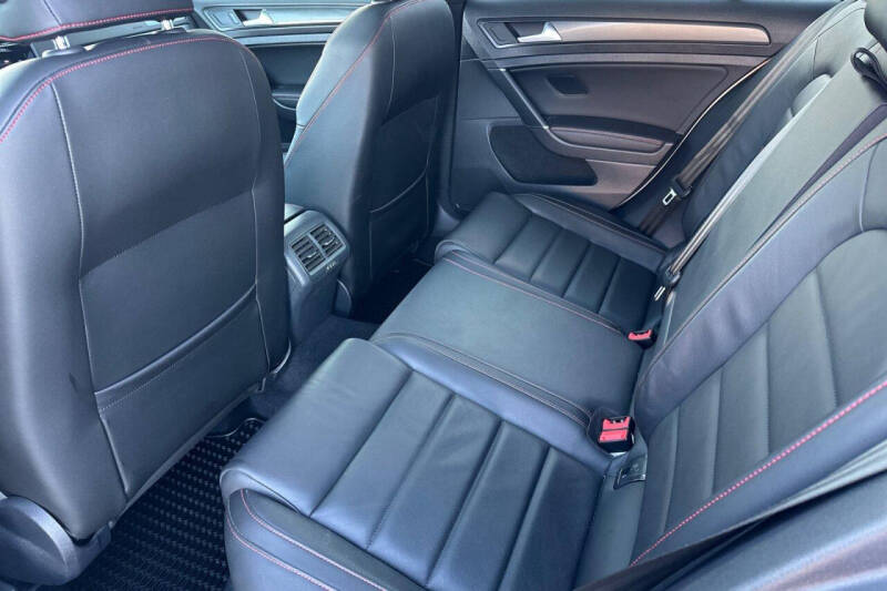 2018 Volkswagen Golf GTI Autobahn