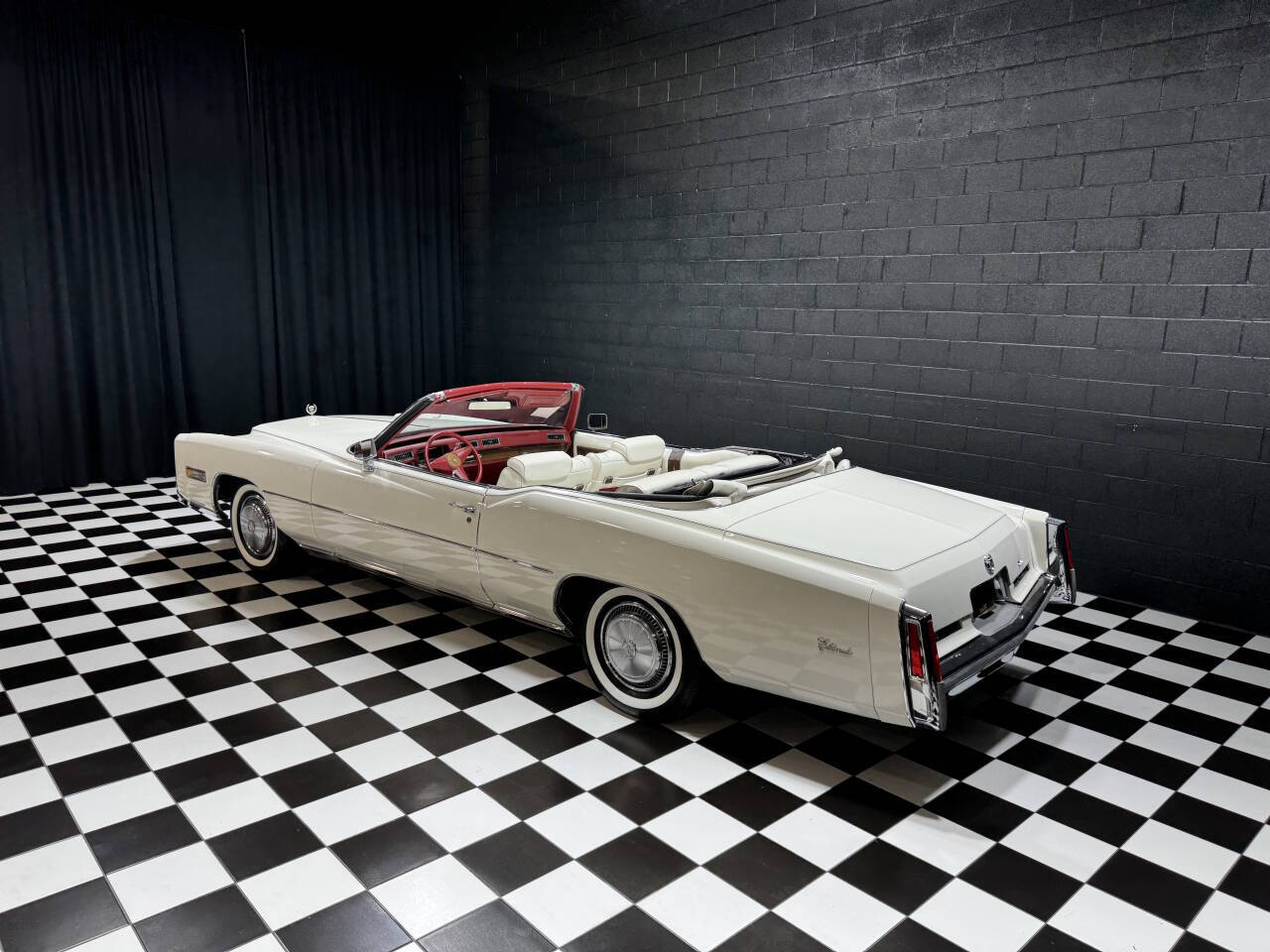1975 Cadillac Eldorado 26