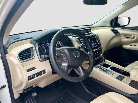 2023 Nissan Murano SL