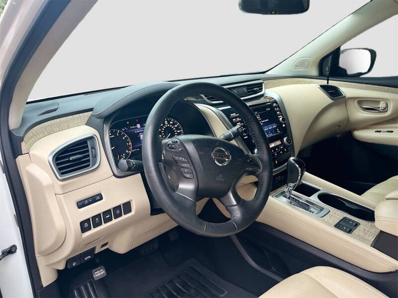 2023 Nissan Murano SL