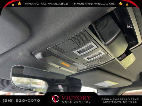 2022 Land Rover Defender 110 X-Dynamic SE