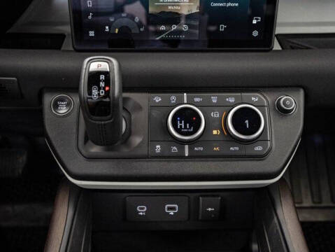 2023 Land Rover Defender 90 S