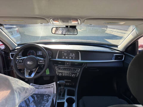 2019 Kia Optima LX