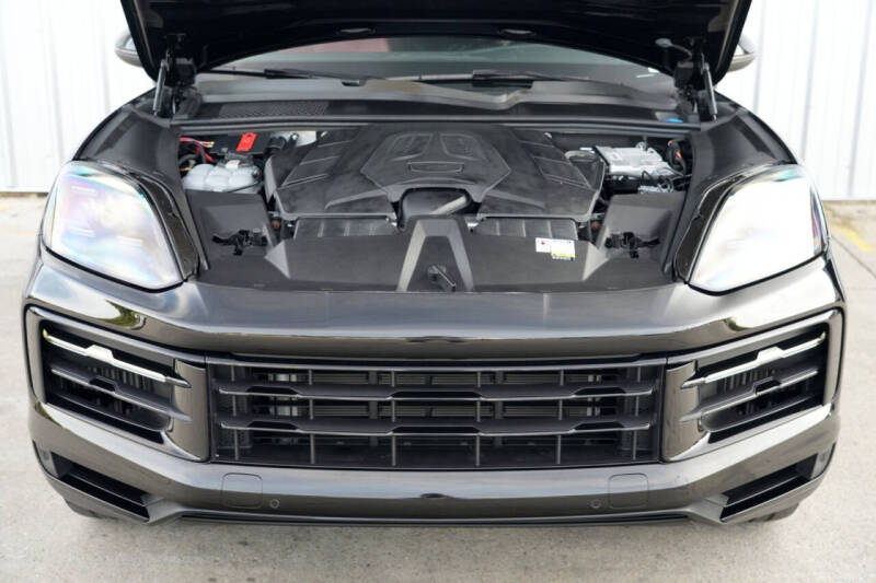 2024 Porsche Cayenne