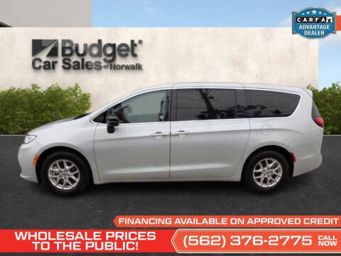 2024 Chrysler Pacifica Touring L