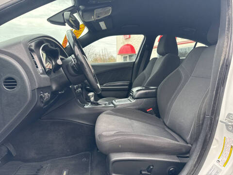 2015 Dodge Charger SXT