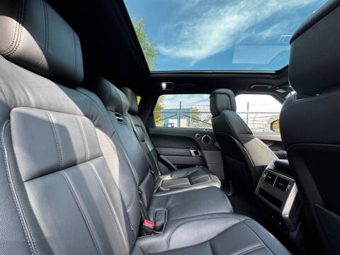 2020 Land Rover Range Rover Sport SE