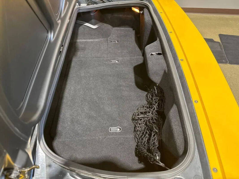 2004 Chevrolet Corvette