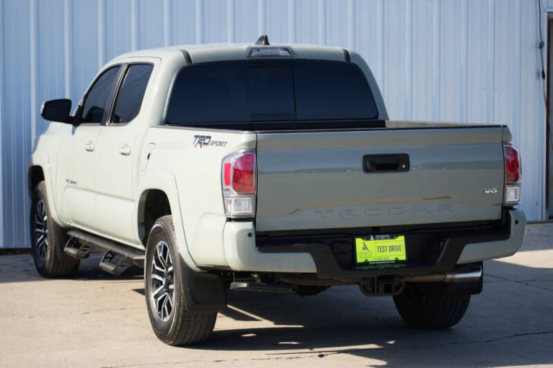 2022 Toyota Tacoma TRD Sport
