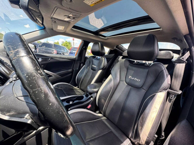 2013 Hyundai Veloster Turbo