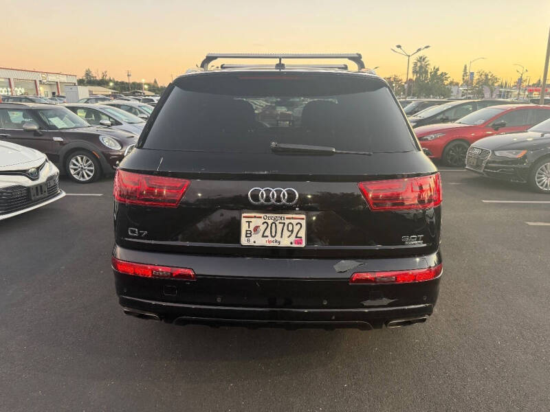 2017 Audi Q7 3.0T quattro Premium