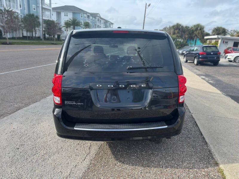 2013 Dodge Grand Caravan American Value Package