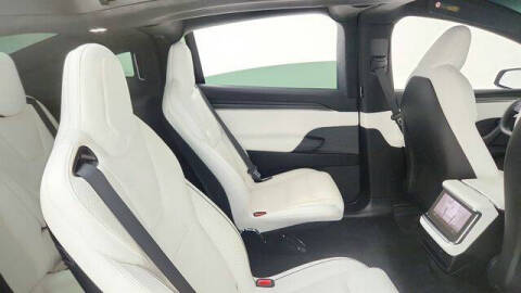 2022 Tesla Model X Plaid