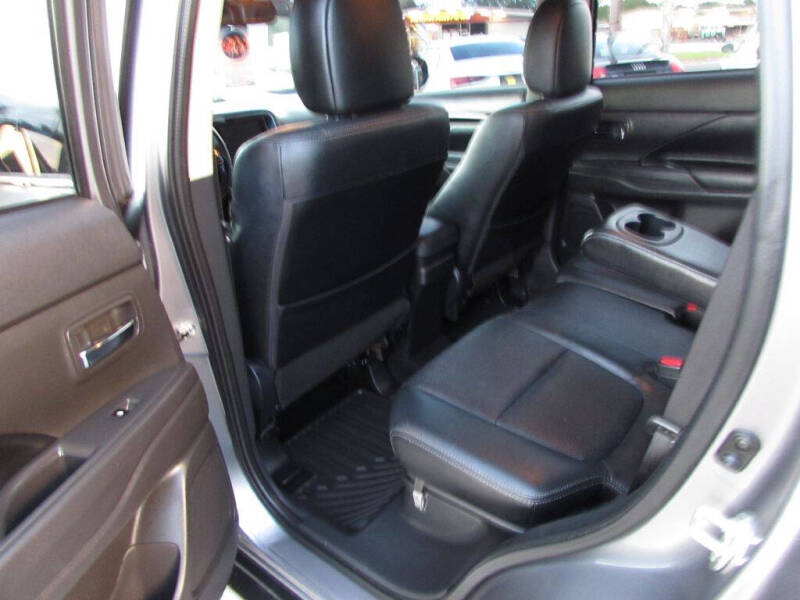2017 Mitsubishi Outlander SEL
