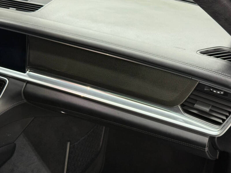 2019 Porsche Panamera Turbo