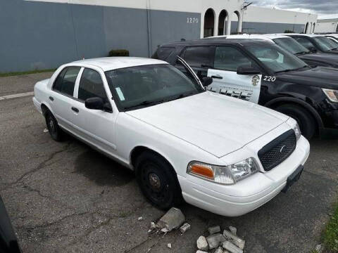 2003 Ford Crown Victoria