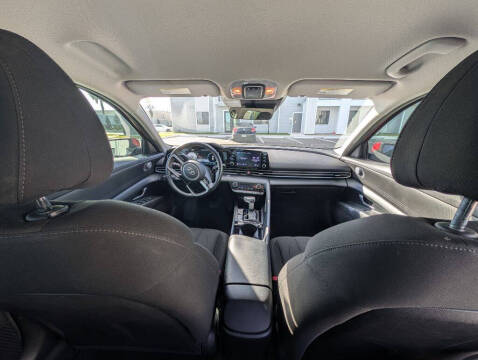 2022 Hyundai Elantra