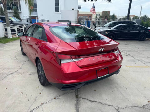 2023 Hyundai Elantra