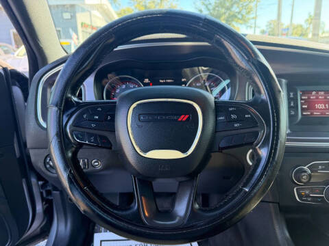 2015 Dodge Charger SE