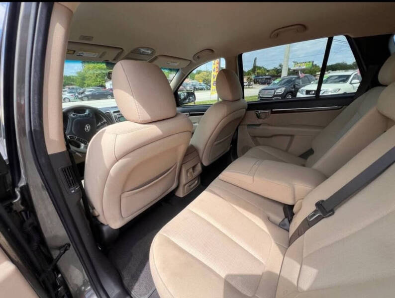 2012 Hyundai Santa Fe GLS