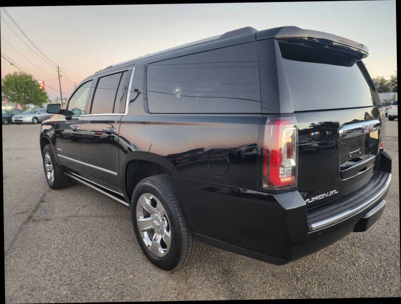 2016 GMC Yukon XL Denali