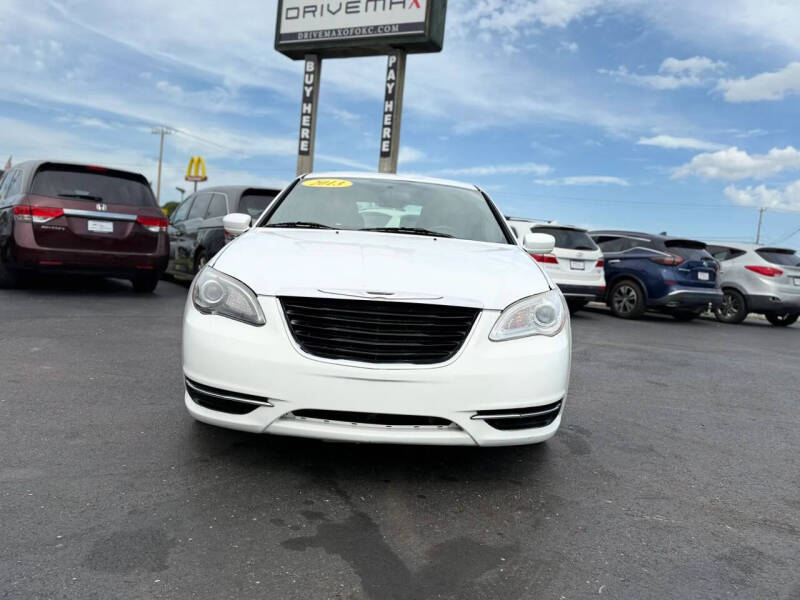 2013 Chrysler 200 Touring
