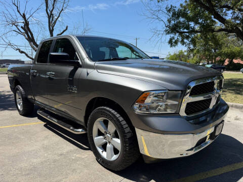 2013 RAM 1500 SLT