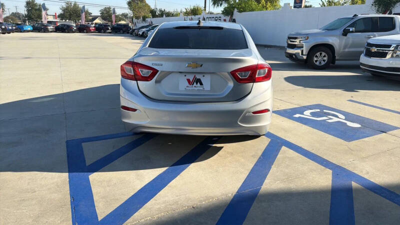 2017 Chevrolet Cruze LS Auto