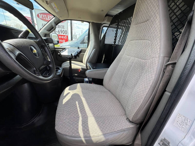 2016 Chevrolet Express 2500