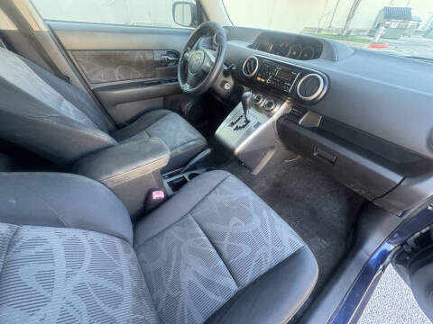 2013 Scion xB